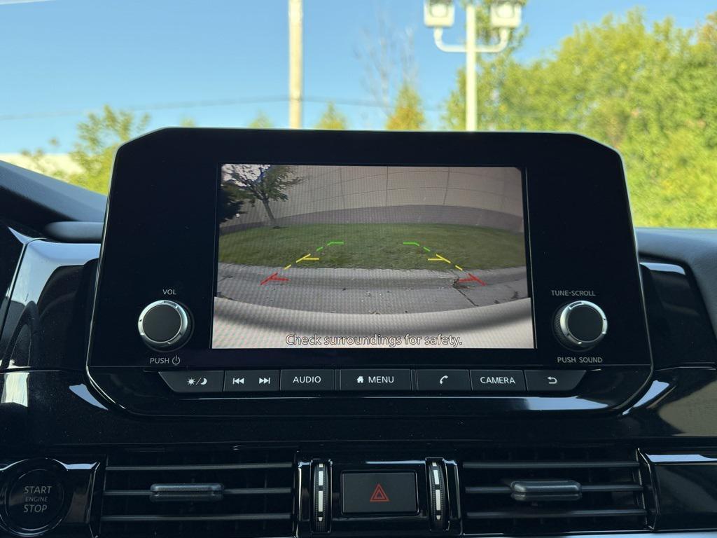 new 2025 Nissan Pathfinder car, priced at $35,876