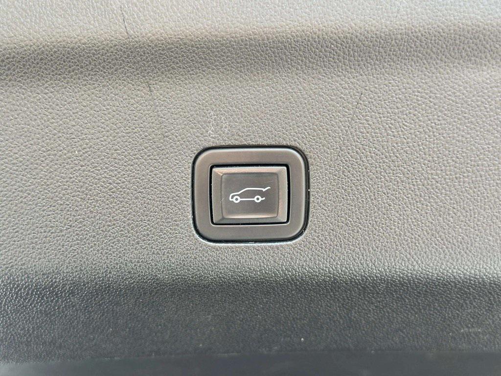 used 2021 Chevrolet Tahoe car, priced at $40,899