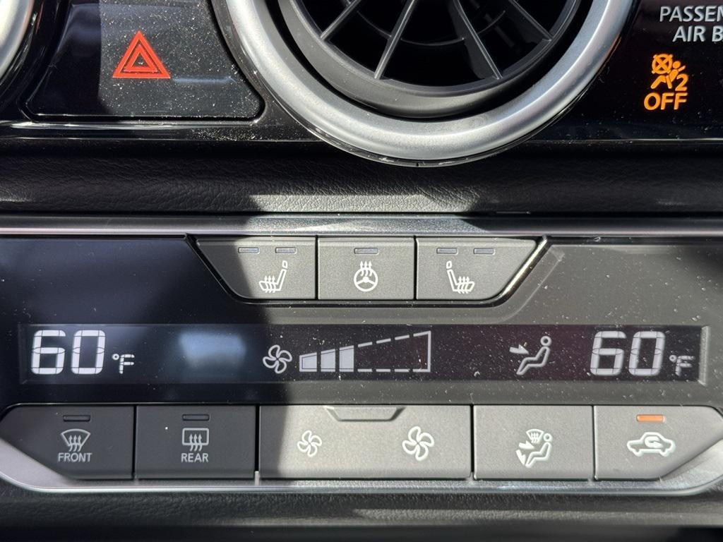 new 2025 Nissan Sentra car, priced at $26,112