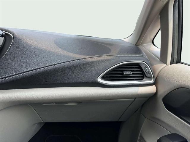 used 2022 Chrysler Pacifica car, priced at $28,643