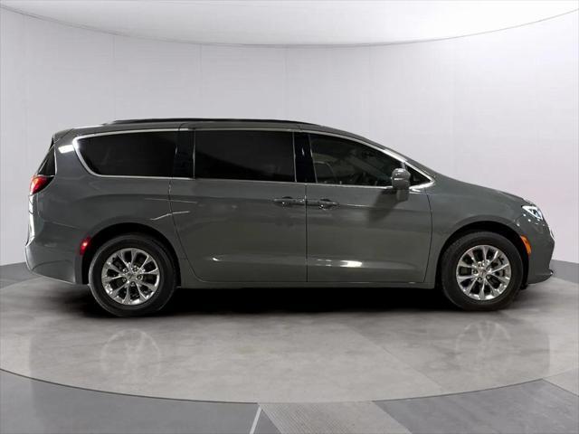 used 2022 Chrysler Pacifica car, priced at $28,643