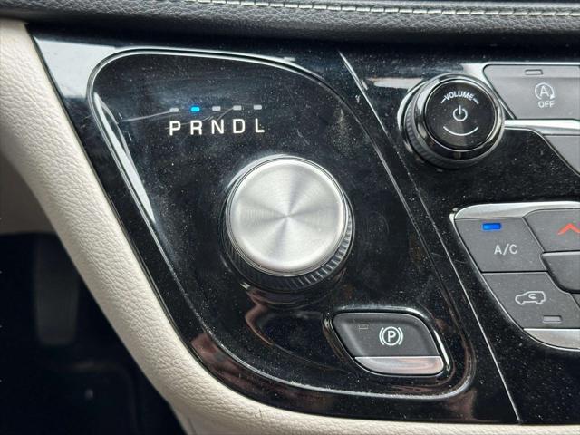 used 2022 Chrysler Pacifica car, priced at $28,643
