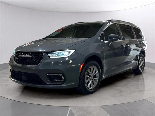 used 2022 Chrysler Pacifica car, priced at $28,643