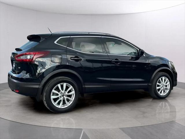 used 2022 Nissan Rogue Sport car, priced at $24,127