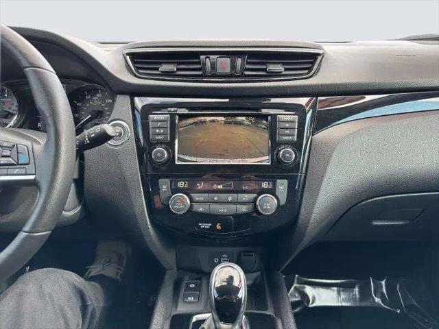 used 2022 Nissan Rogue Sport car, priced at $24,677