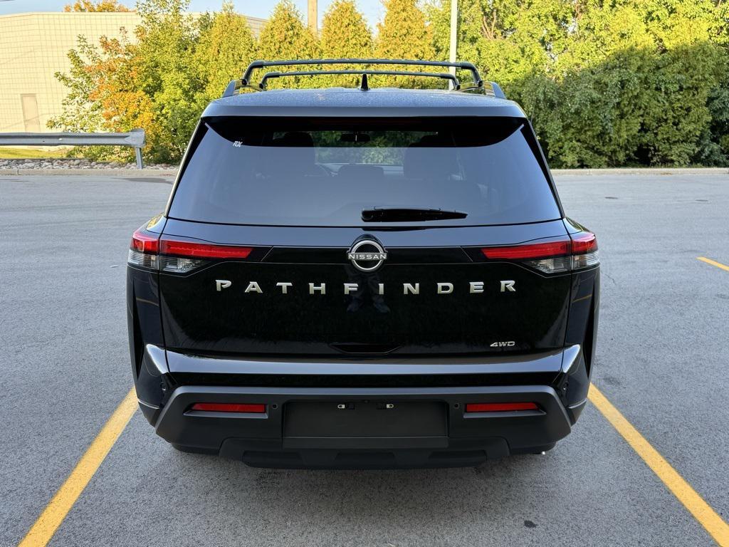 new 2025 Nissan Pathfinder car, priced at $35,370