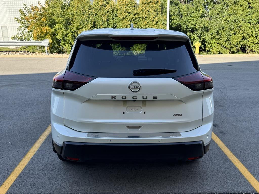 new 2026 Nissan Rogue car, priced at $31,301
