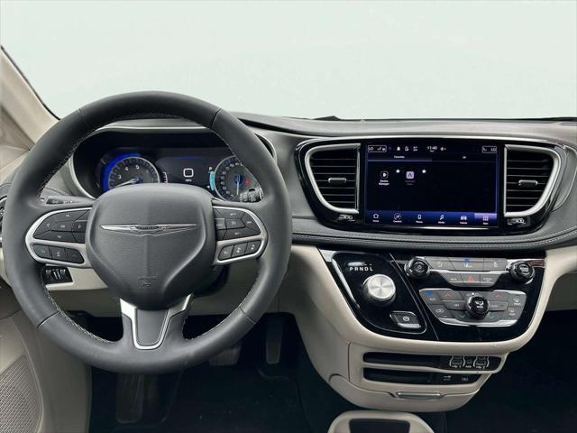 used 2022 Chrysler Pacifica car, priced at $28,558