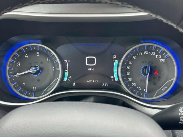 used 2022 Chrysler Pacifica car, priced at $28,558
