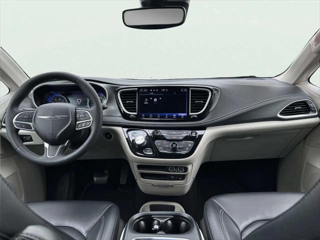 used 2022 Chrysler Pacifica car, priced at $28,558