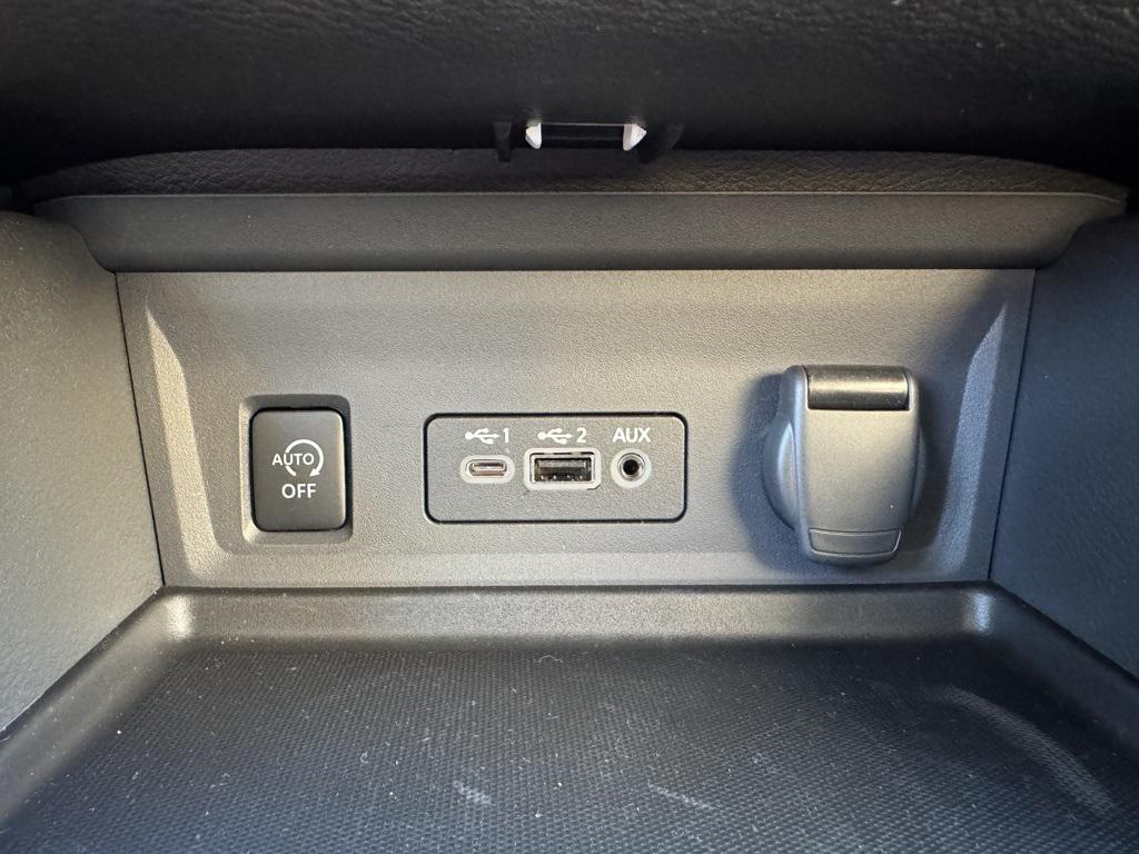 new 2025 Nissan Sentra car, priced at $22,906