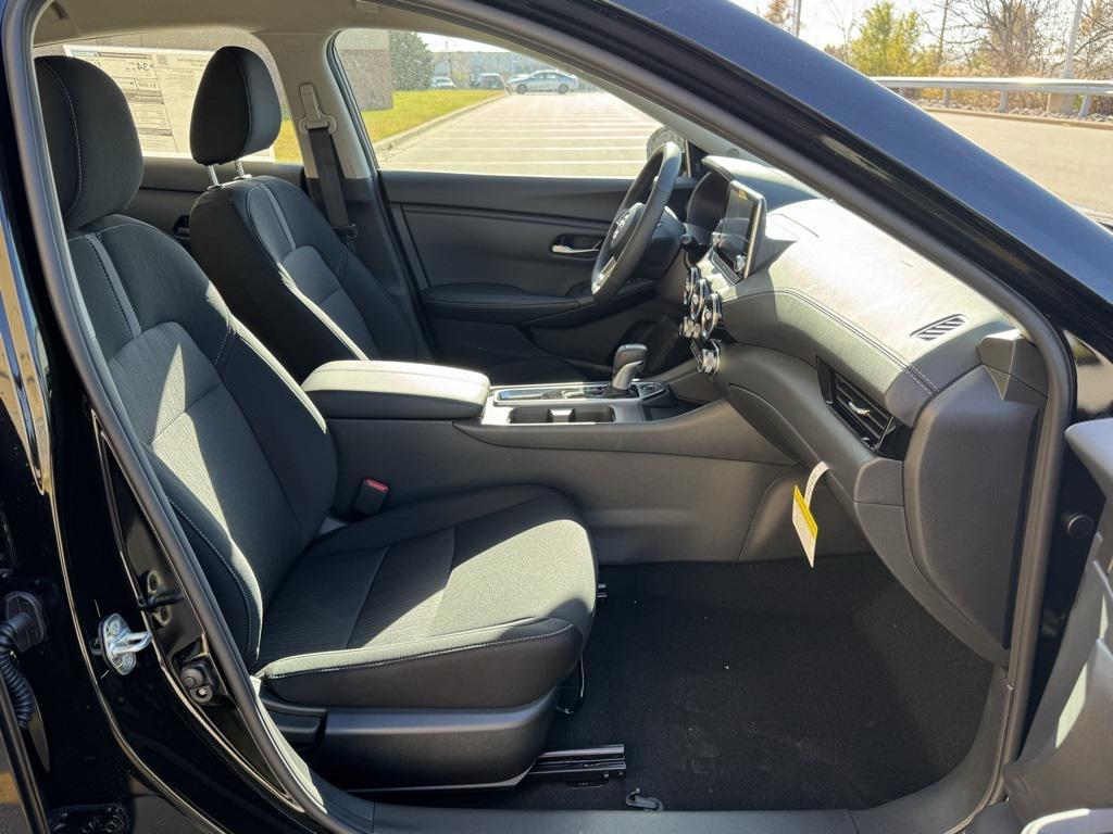 new 2025 Nissan Sentra car, priced at $22,906