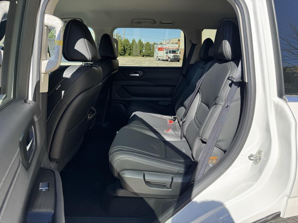 new 2026 Nissan Armada car, priced at $61,981