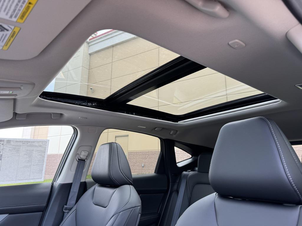 new 2025 Nissan Murano car, priced at $42,754