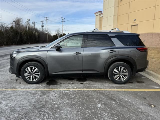 new 2025 Nissan Pathfinder car, priced at $44,280
