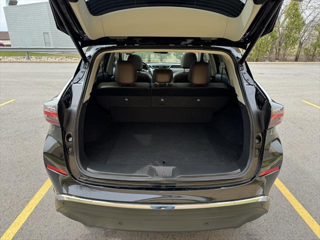 used 2023 Nissan Murano car, priced at $32,763