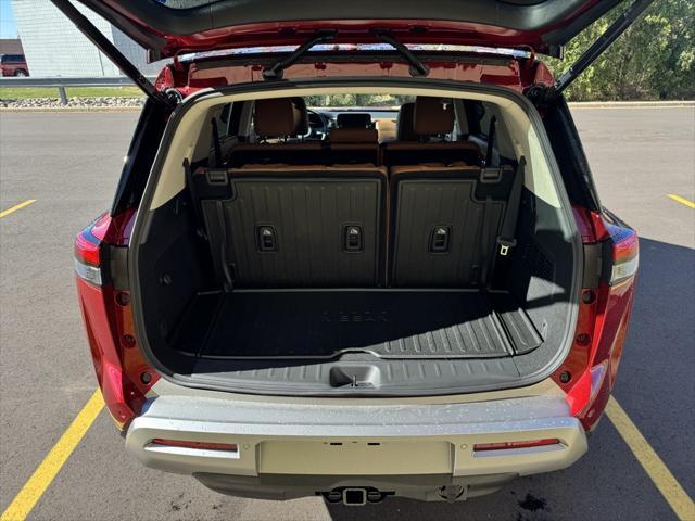 new 2025 Nissan Pathfinder car, priced at $52,429