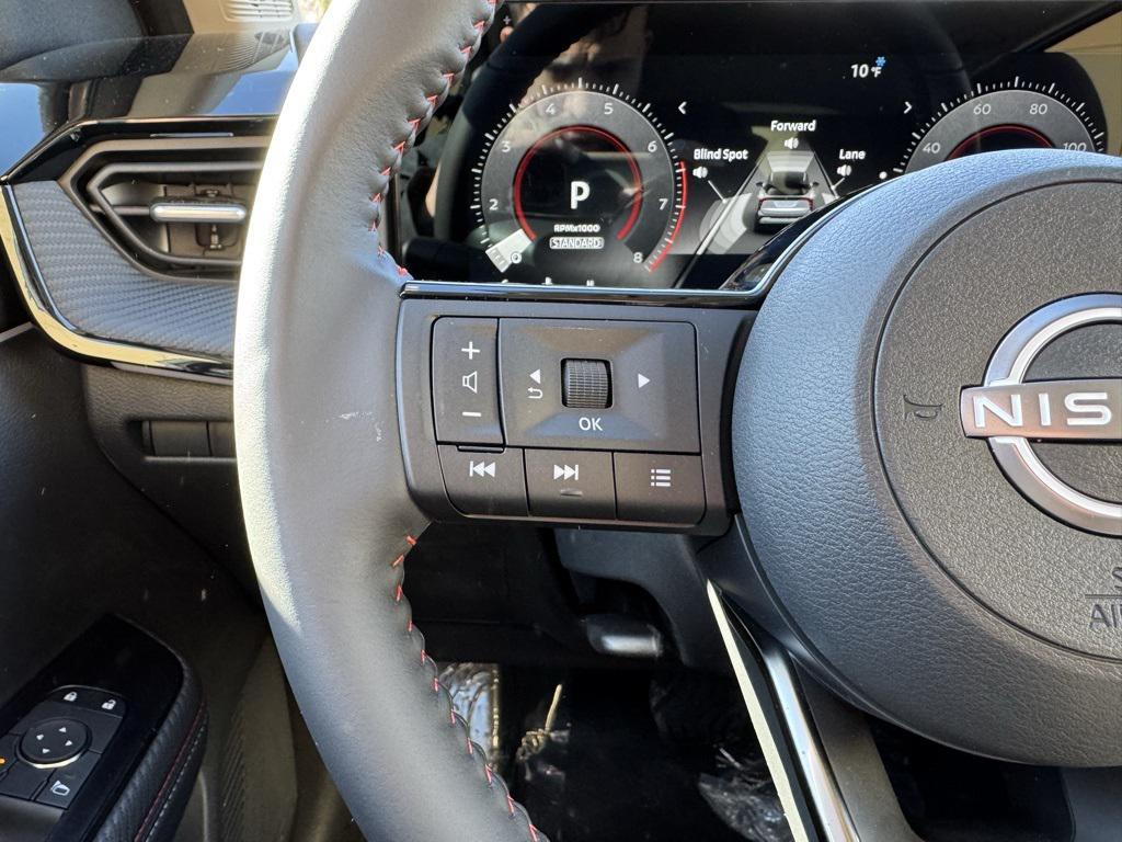 new 2025 Nissan Kicks car, priced at $26,190