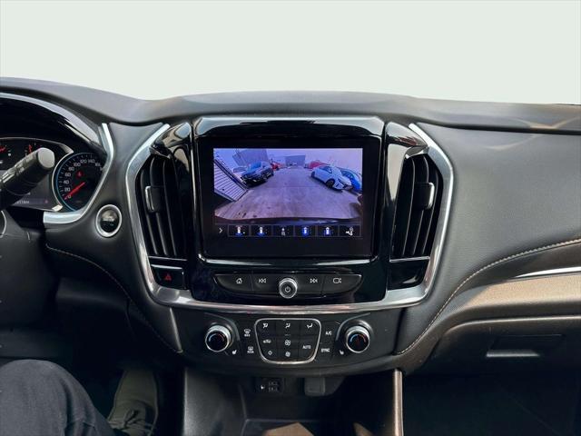 used 2020 Chevrolet Traverse car, priced at $27,718