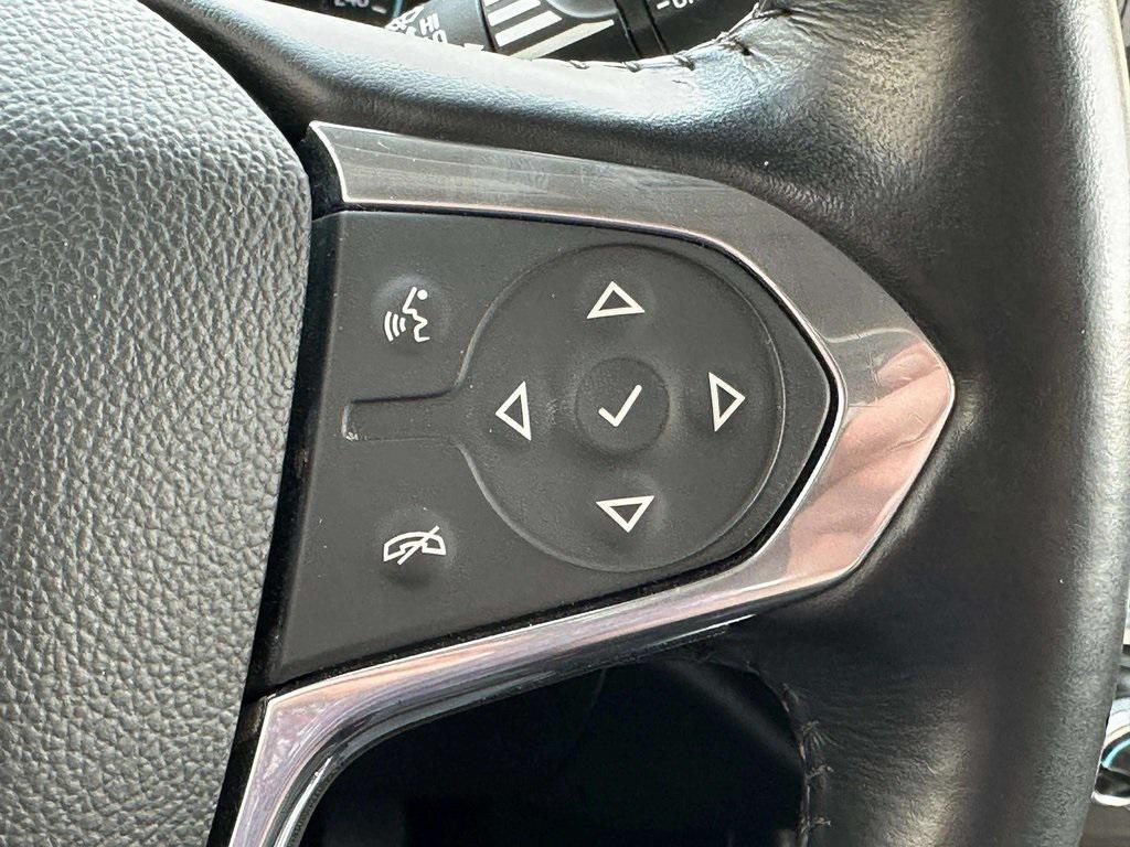 used 2020 Chevrolet Traverse car, priced at $28,522