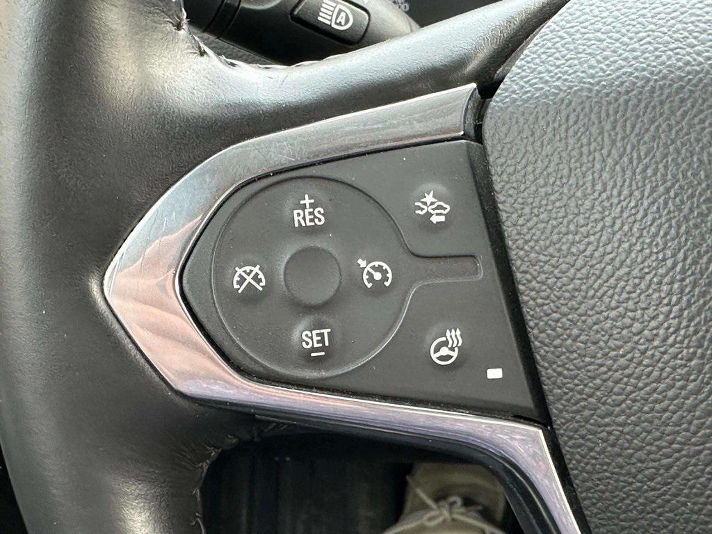 used 2020 Chevrolet Traverse car, priced at $28,522