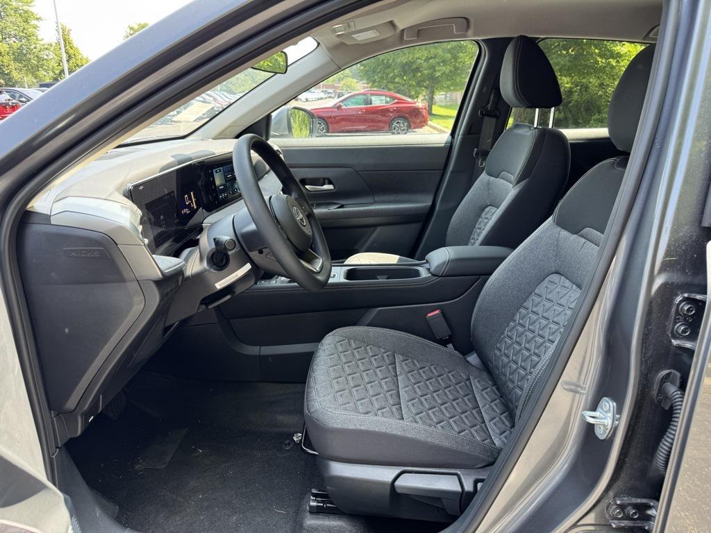 new 2025 Nissan Kicks car, priced at $25,047