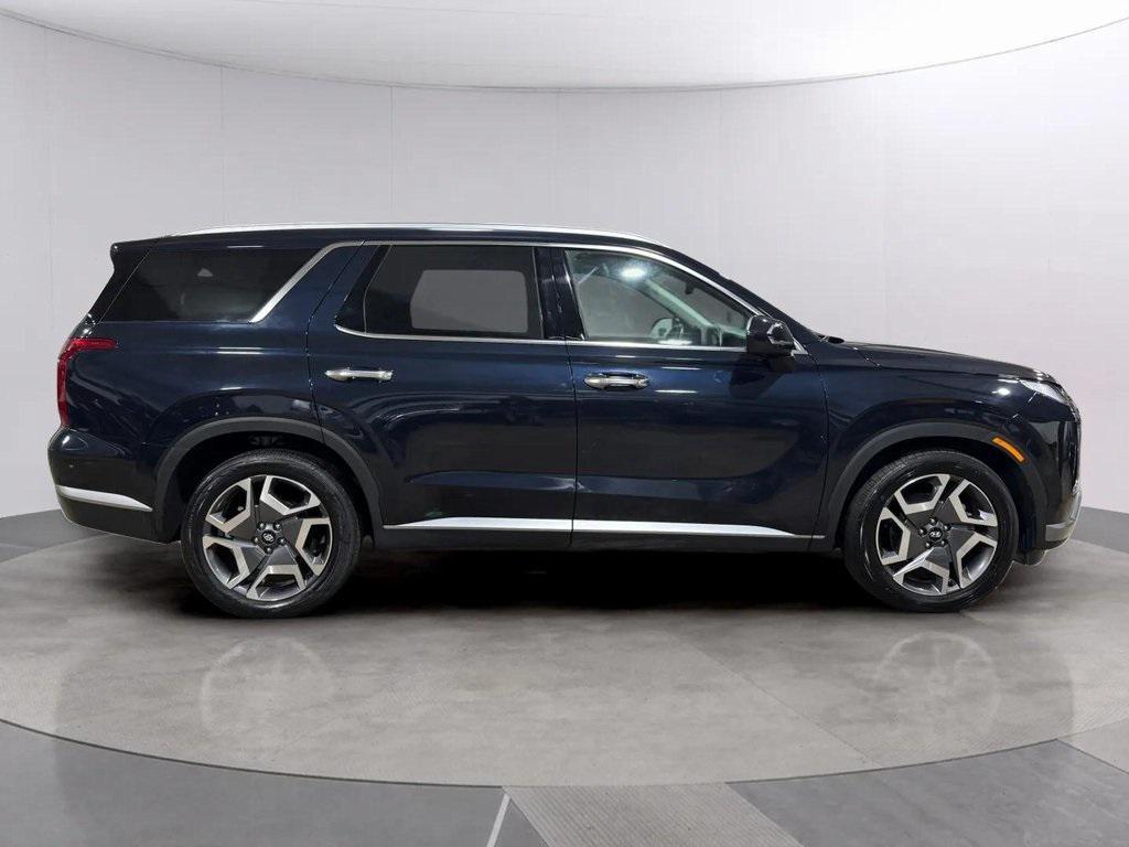 used 2024 Hyundai Palisade car, priced at $33,981