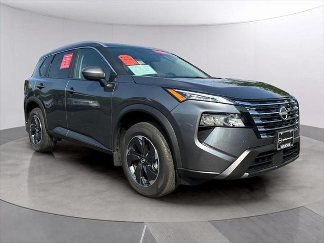 used 2025 Nissan Rogue car, priced at $32,686