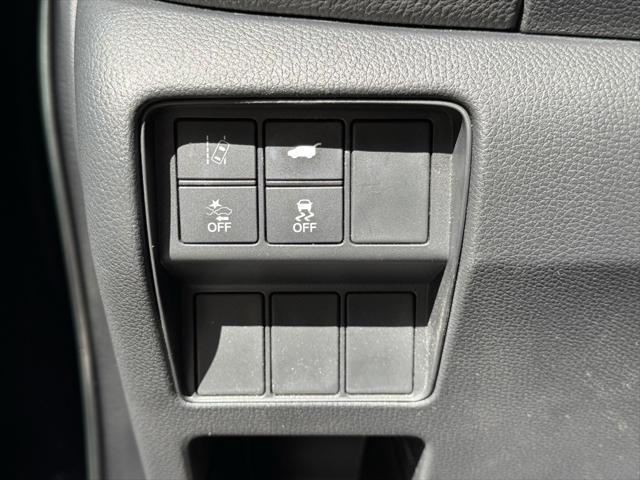 used 2017 Honda CR-V car, priced at $18,571