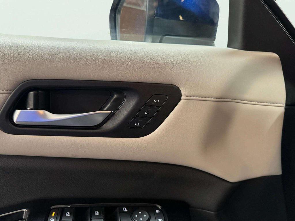 used 2022 Nissan Pathfinder car, priced at $30,949