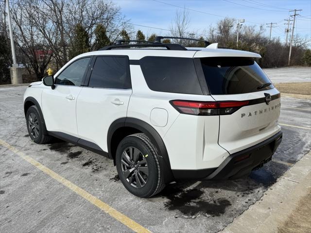 new 2025 Nissan Pathfinder car, priced at $42,525