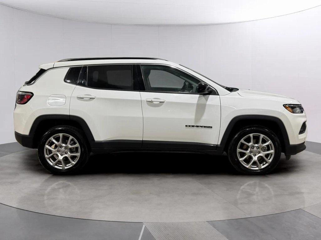 used 2022 Jeep Compass car, priced at $21,429