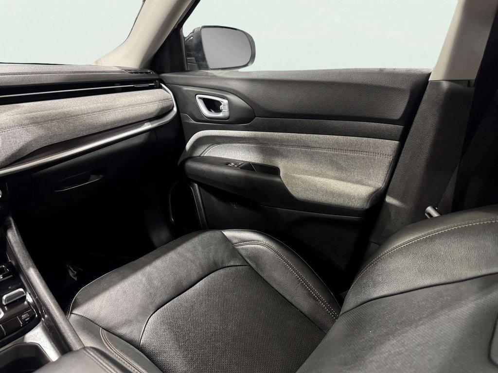 used 2022 Jeep Compass car, priced at $21,429