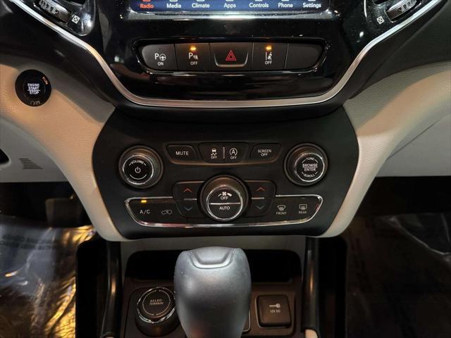 used 2021 Jeep Cherokee car, priced at $21,997
