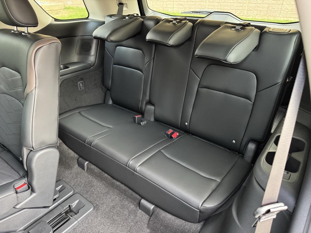 new 2025 Nissan Pathfinder car, priced at $46,540