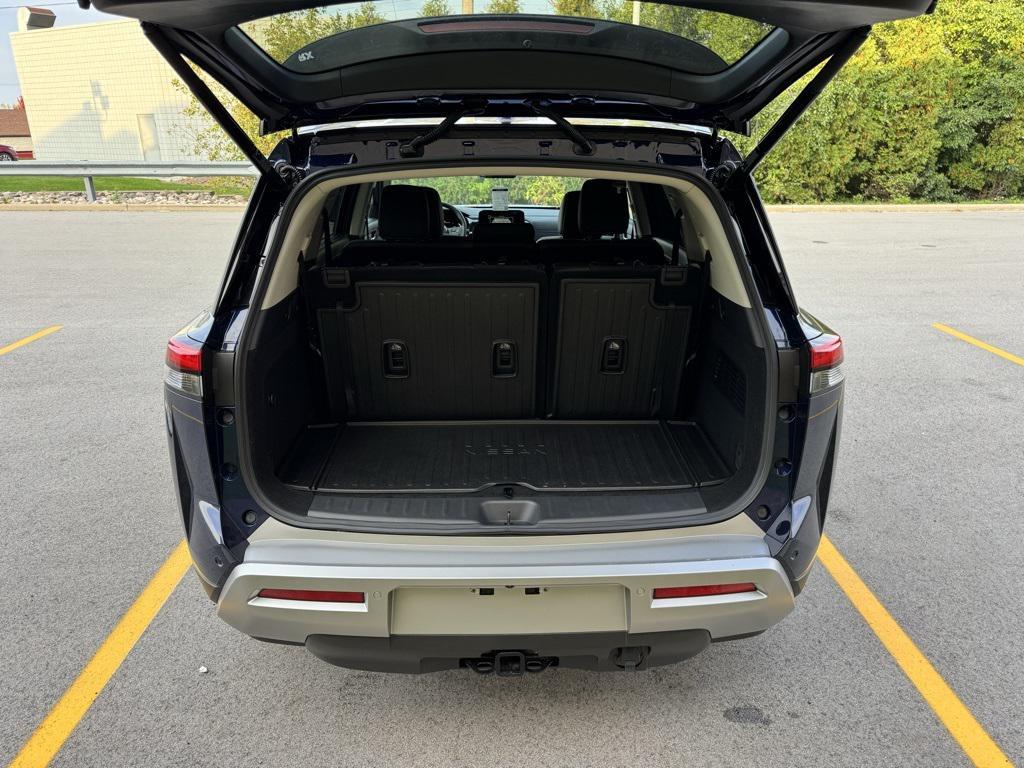 new 2025 Nissan Pathfinder car, priced at $46,540