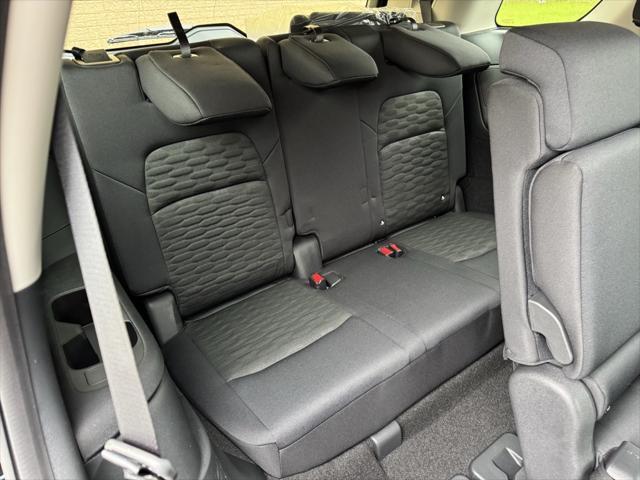 new 2025 Nissan Pathfinder car, priced at $41,945
