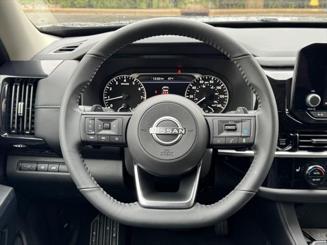 new 2025 Nissan Pathfinder car, priced at $41,945