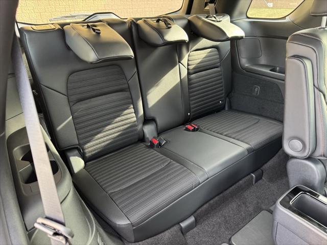 new 2025 Nissan Pathfinder car, priced at $42,420