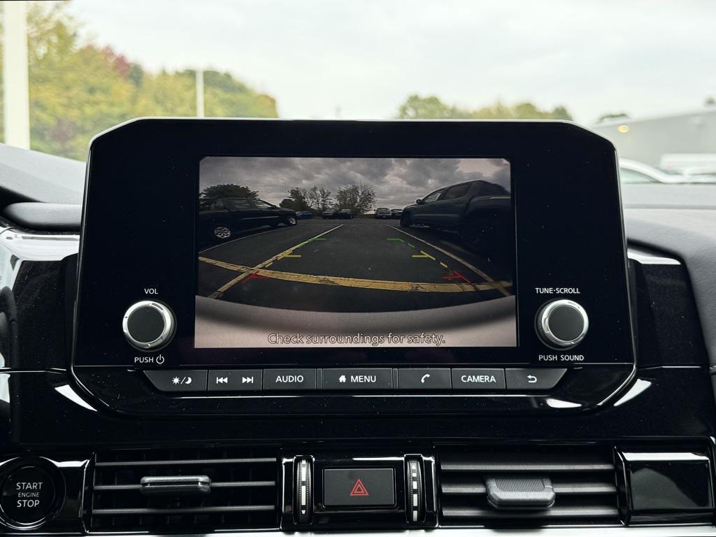 new 2025 Nissan Pathfinder car, priced at $36,290