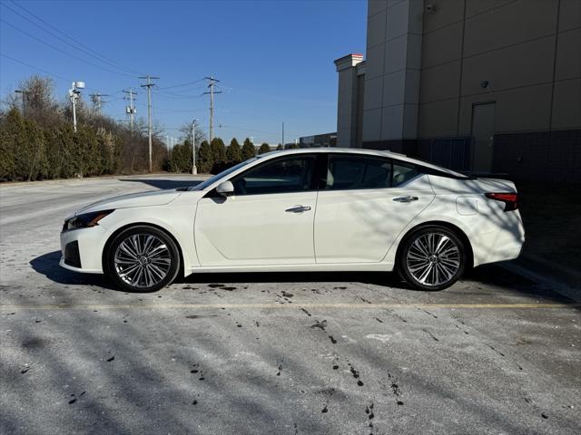 used 2024 Nissan Altima car, priced at $27,291