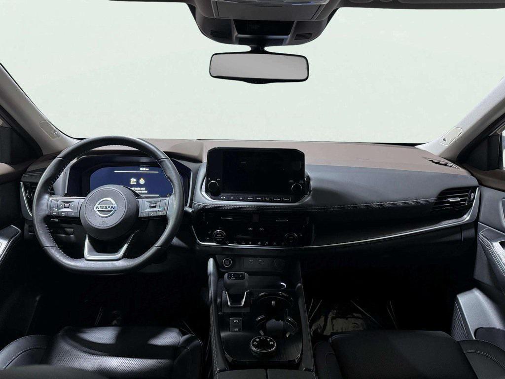 used 2021 Nissan Rogue car, priced at $24,989