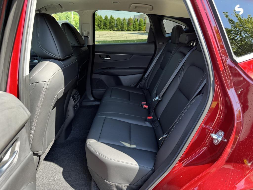 new 2025 Nissan Murano car, priced at $40,797