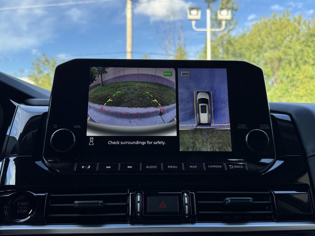 new 2025 Nissan Pathfinder car, priced at $39,418