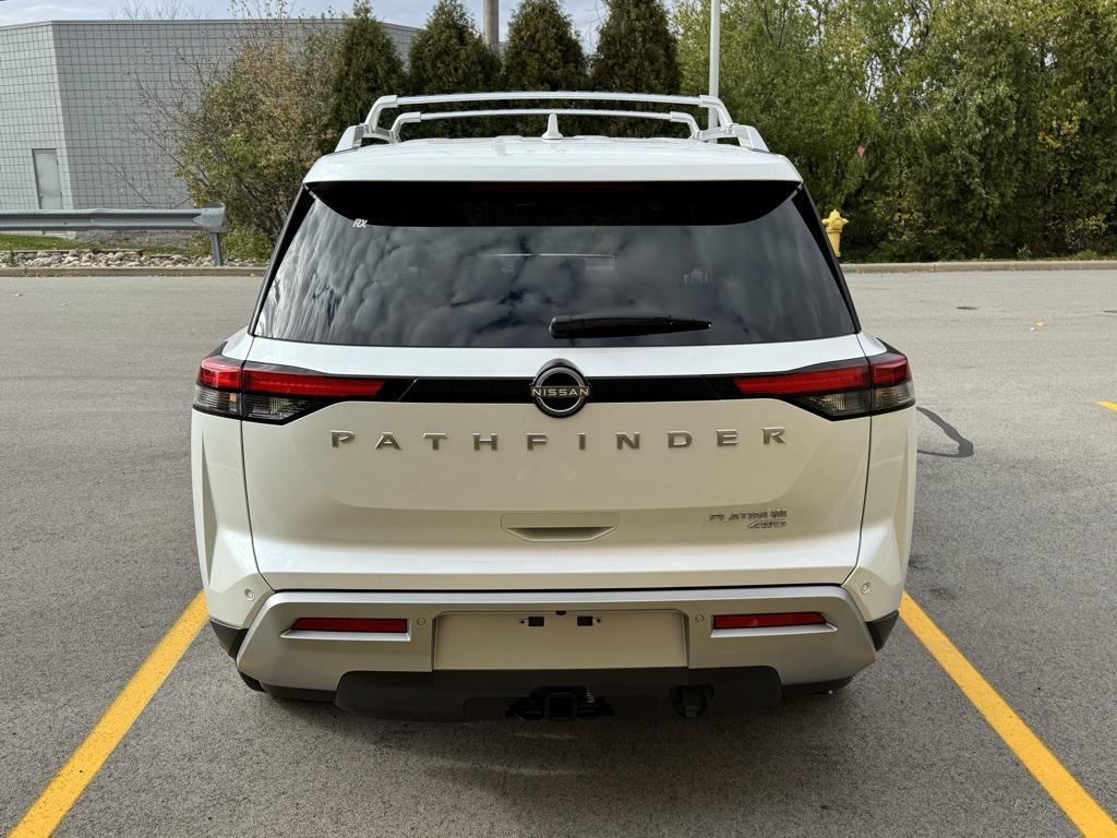 new 2025 Nissan Pathfinder car, priced at $46,051