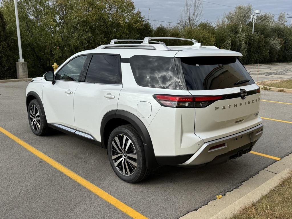 new 2025 Nissan Pathfinder car, priced at $46,051
