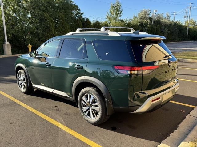 new 2024 Nissan Pathfinder car, priced at $39,481