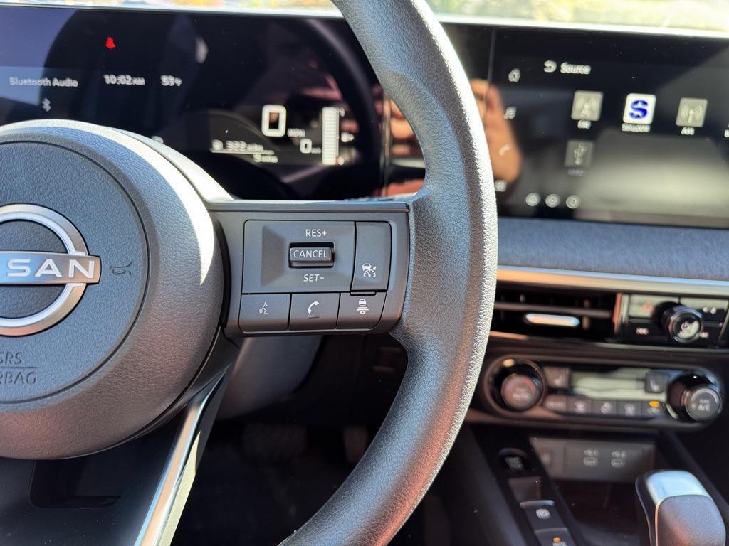 new 2026 Nissan Kicks car, priced at $25,952