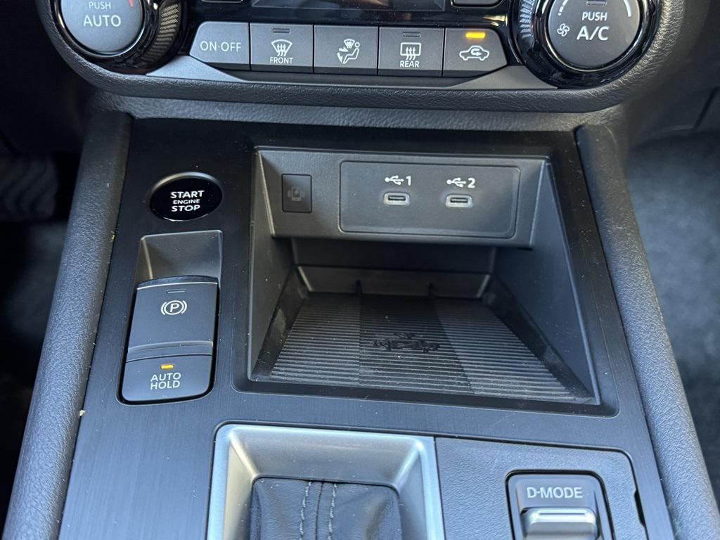 new 2026 Nissan Kicks car, priced at $25,952