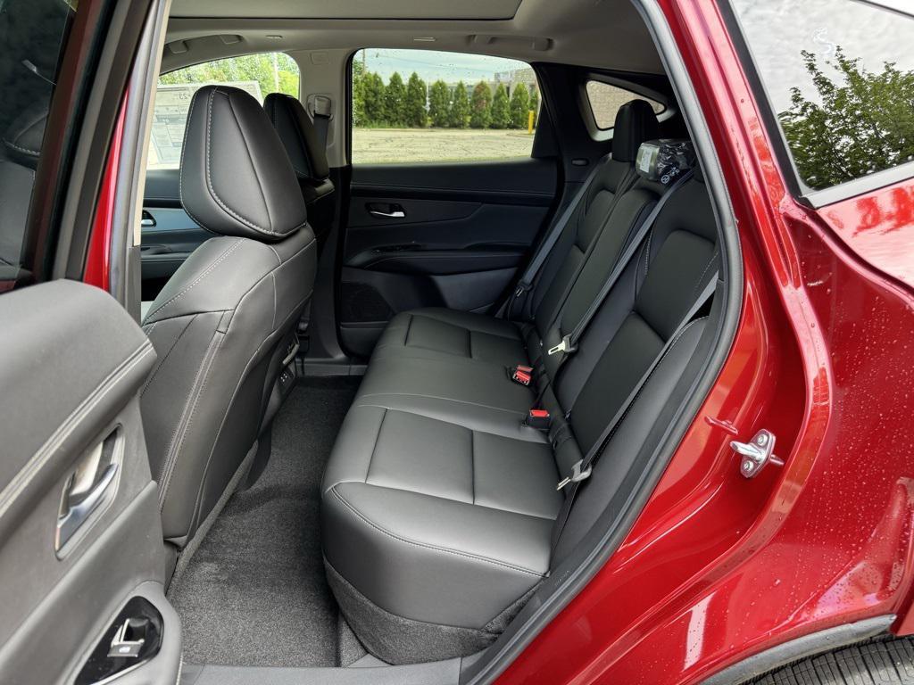 new 2025 Nissan Murano car, priced at $40,396